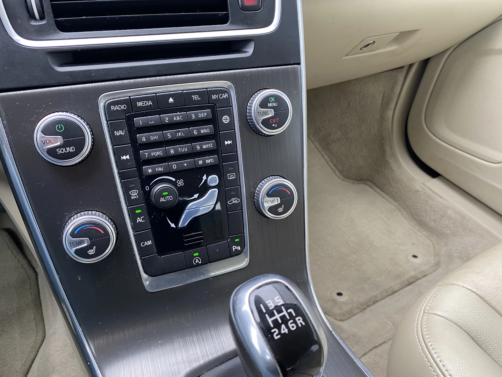 Hoofdafbeelding Volvo V60