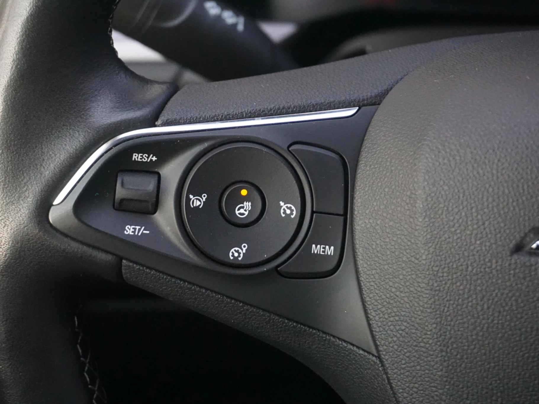 Hoofdafbeelding Opel Grandland