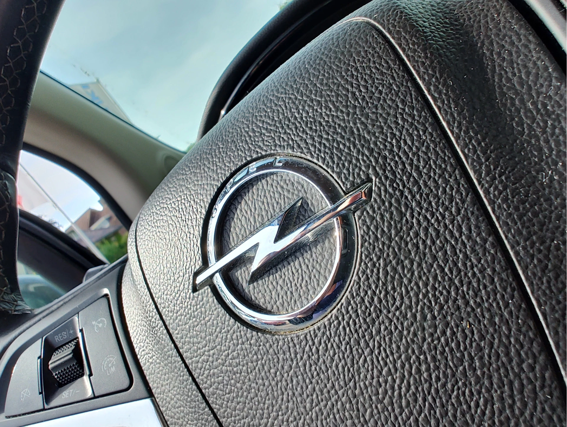 Hoofdafbeelding Opel Mokka X
