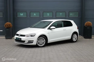 Volkswagen Golf 1.2 TSI Highline Cup| Park assist | Navi | Stoelverwarming