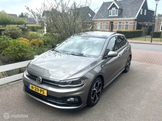 Volkswagen Polo 1.0 TSI DSG 3X R-LINE PANORAMADAK LED VERLICHTING STOELVERWARMING CAMERA ZEER MOOIE AUTO!!