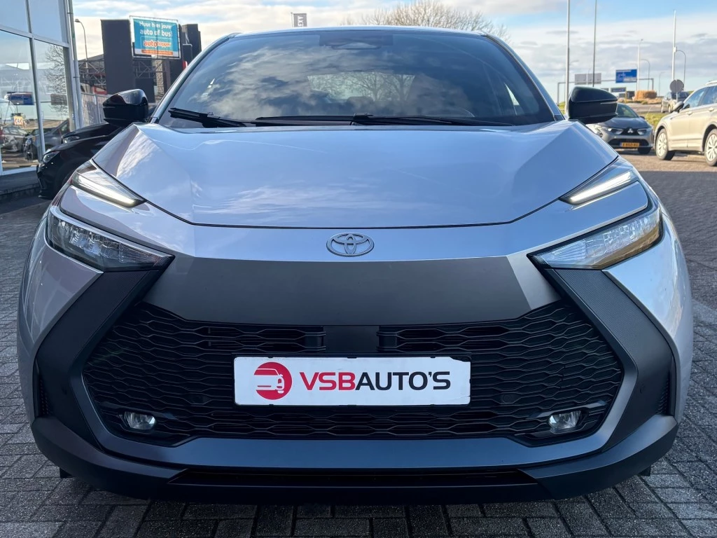 Hoofdafbeelding Toyota C-HR
