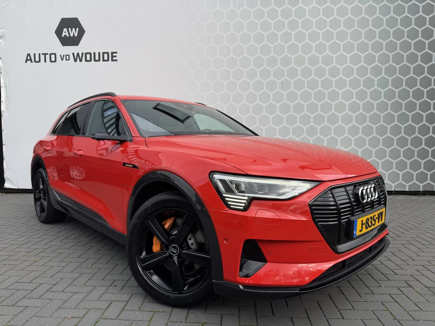 Hoofdafbeelding Audi e-tron