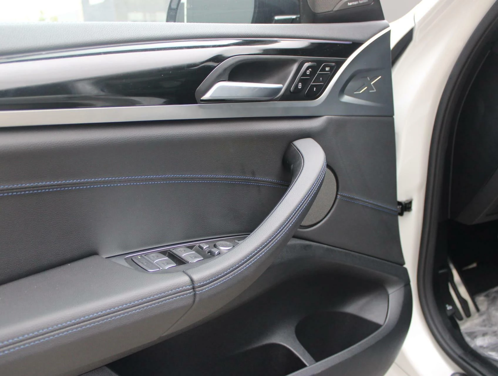 Hoofdafbeelding BMW iX3