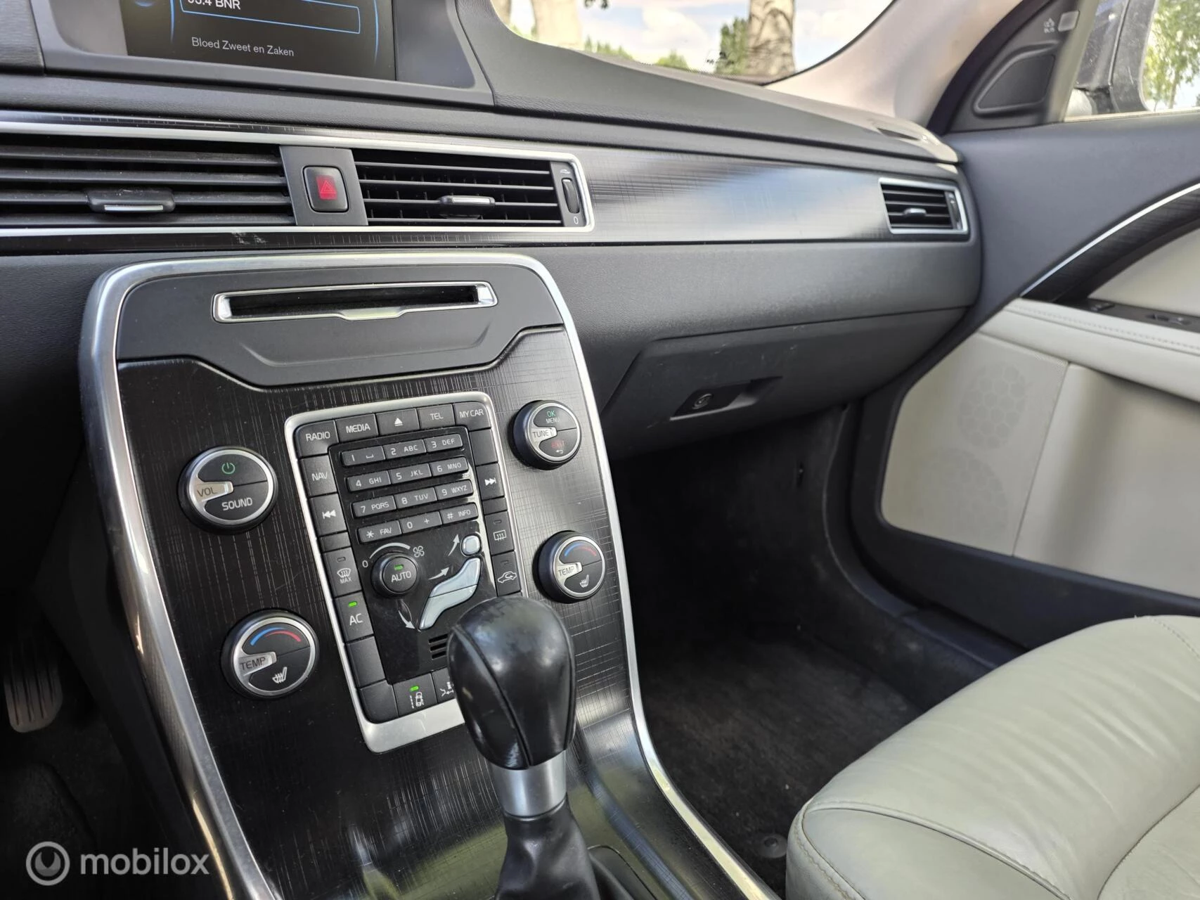 Hoofdafbeelding Volvo V70