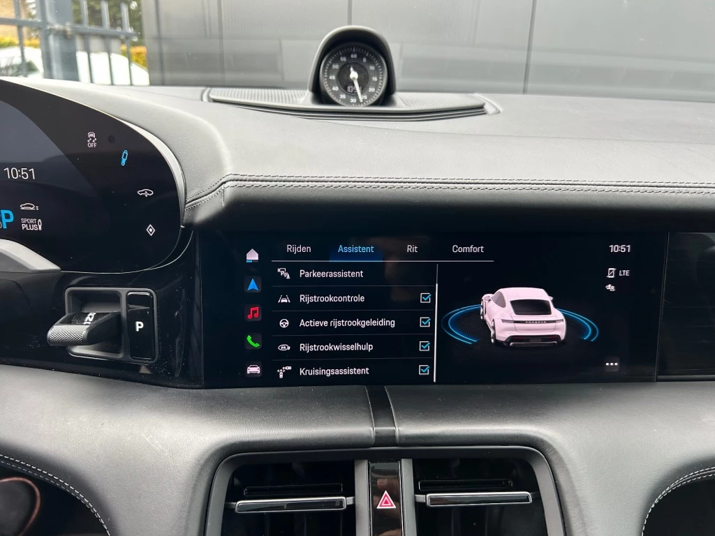 Hoofdafbeelding Porsche Taycan