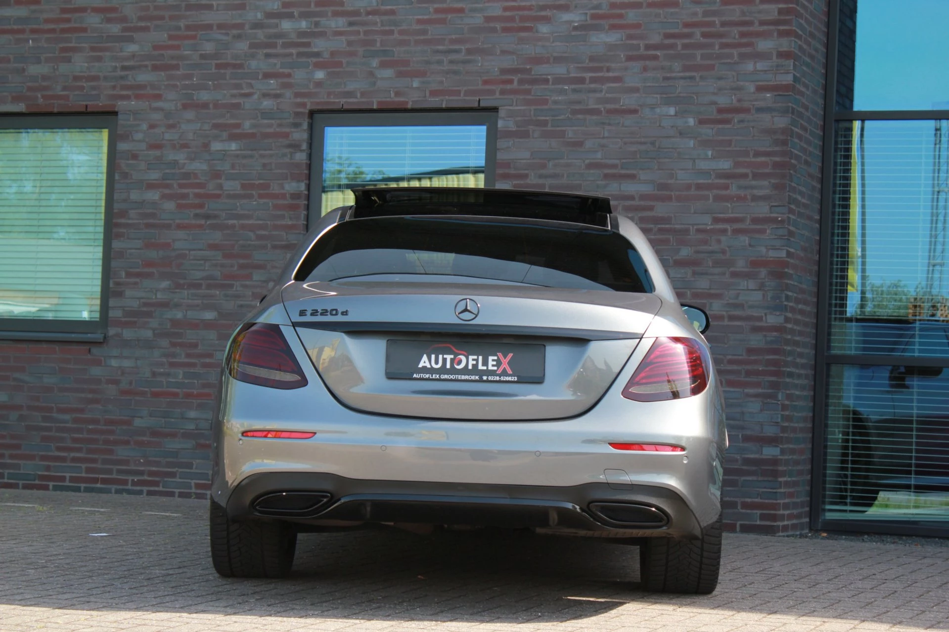 Hoofdafbeelding Mercedes-Benz E-Klasse
