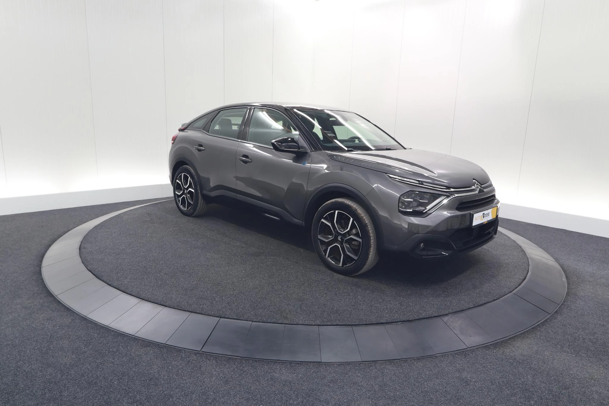 Hoofdafbeelding Citroën ë-C4