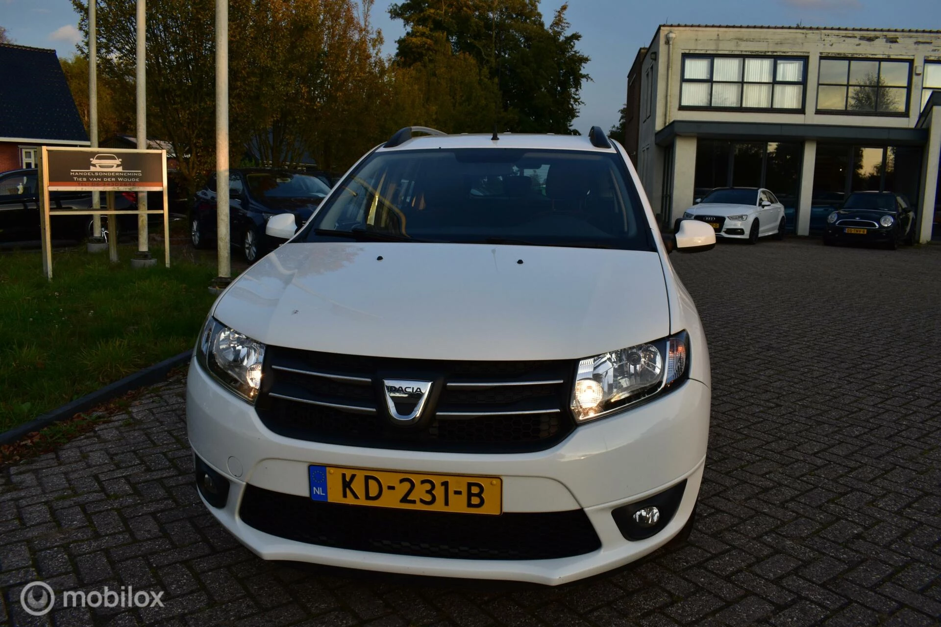 Hoofdafbeelding Dacia Logan