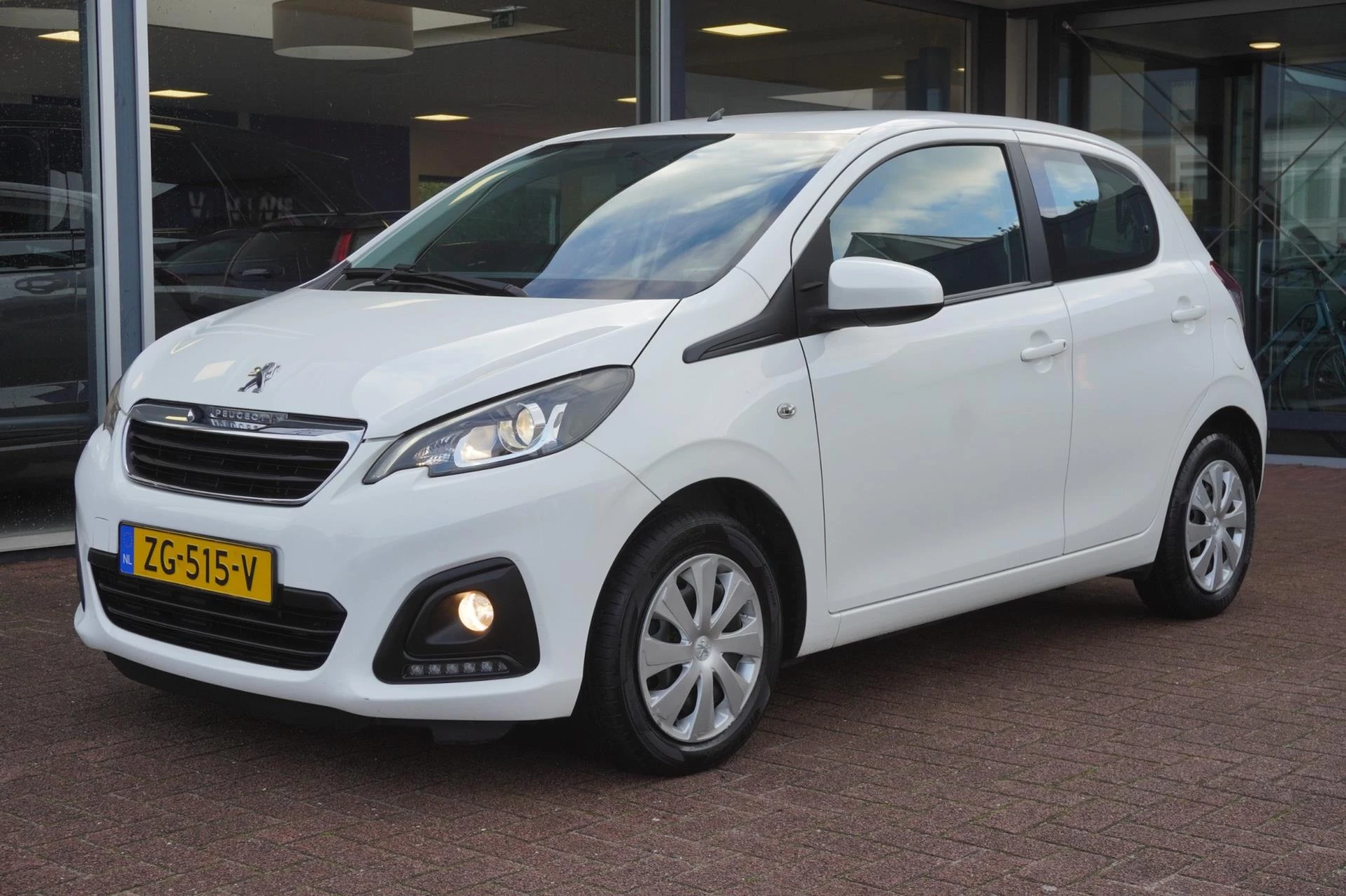 Hoofdafbeelding Peugeot 108