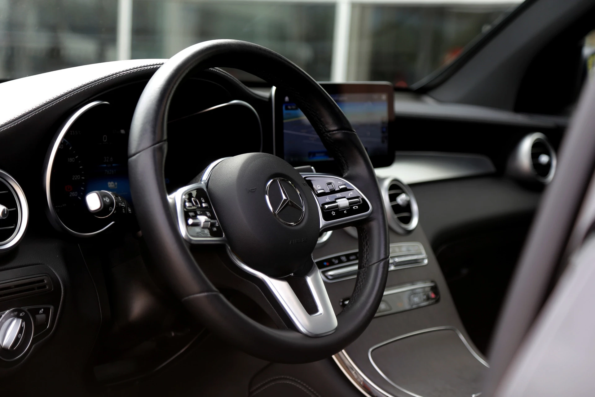 Hoofdafbeelding Mercedes-Benz GLC