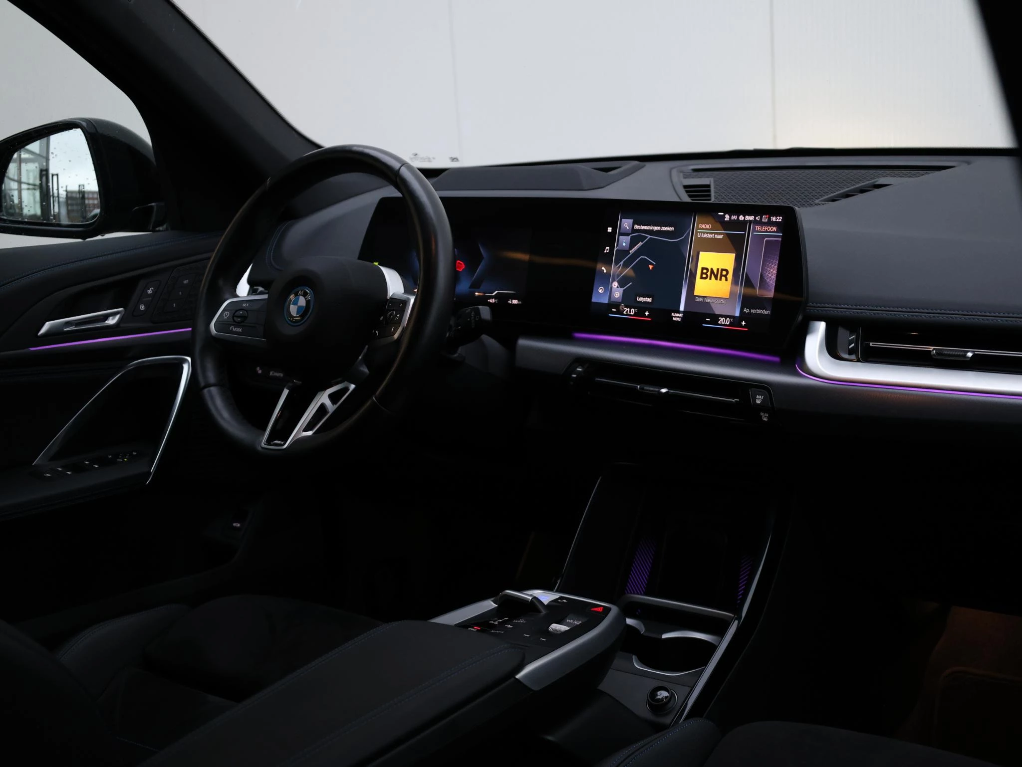 Hoofdafbeelding BMW iX1