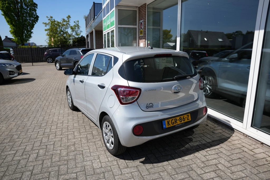 Hoofdafbeelding Hyundai i10