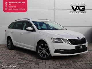 Skoda Octavia 1.6 TDI Cruise Clima Navi CarPlay Trekhaak