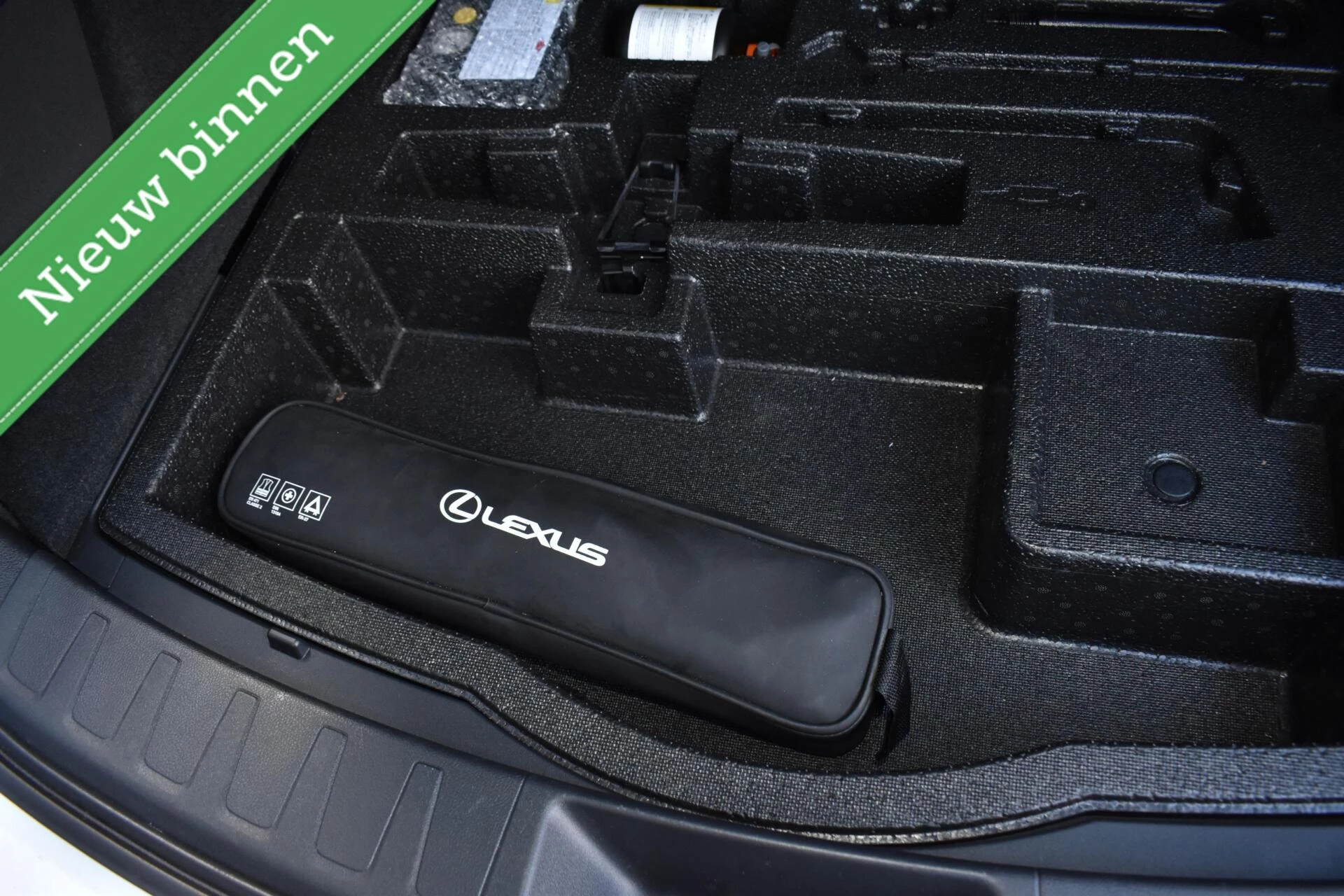 Hoofdafbeelding Lexus UX