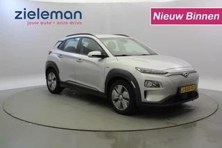 Hoofdafbeelding Hyundai Kona Hyundai Kona Electric Comfort 64 kWh - Carplay, Camera, Cruise, Trekhaak