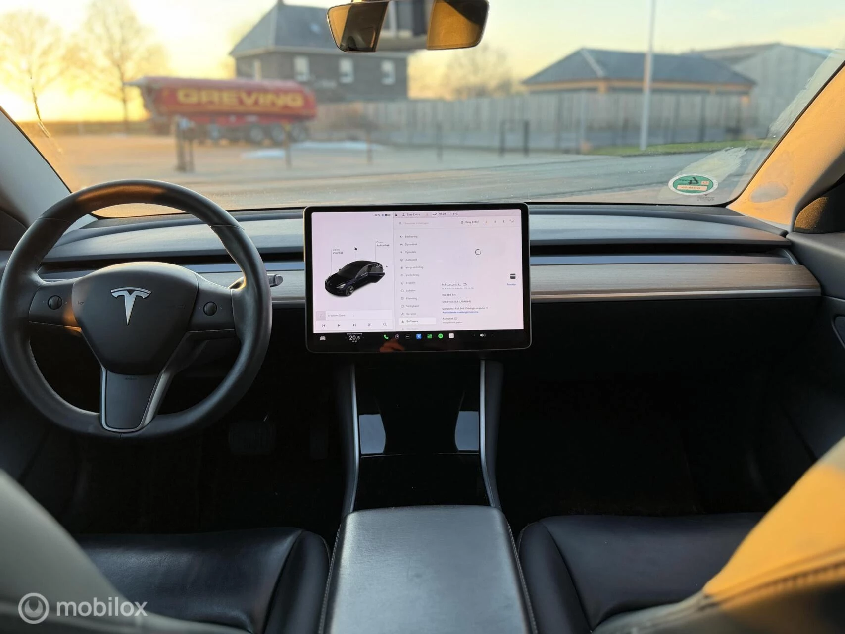 Hoofdafbeelding Tesla Model 3