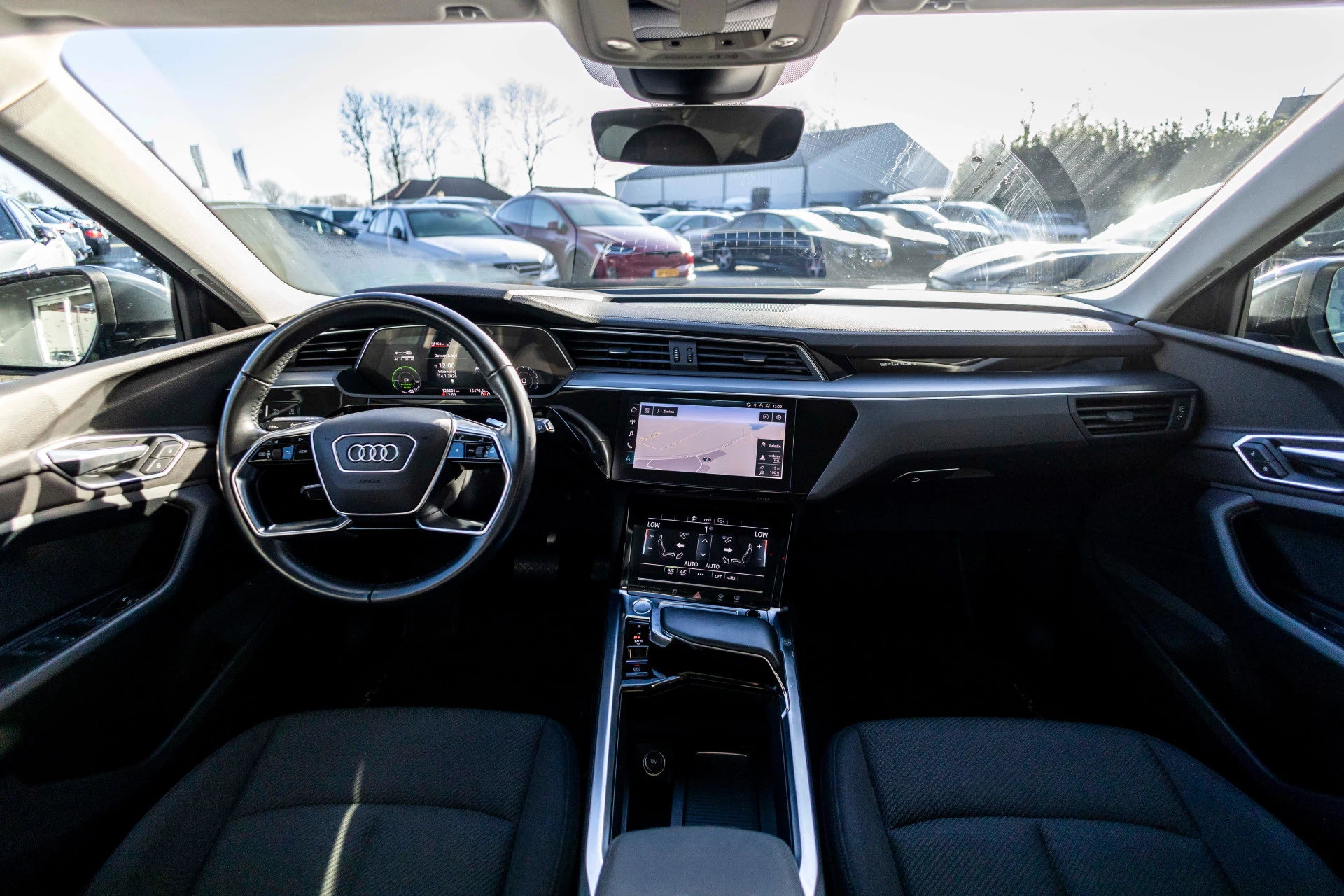 Hoofdafbeelding Audi e-tron