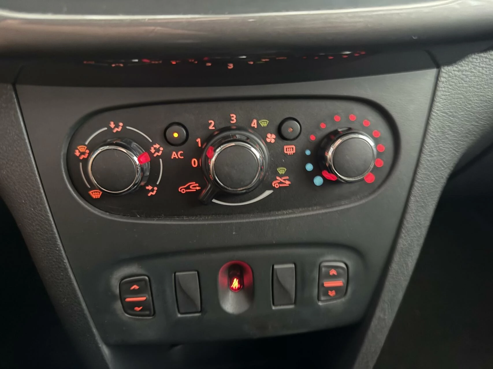 Hoofdafbeelding Dacia Sandero