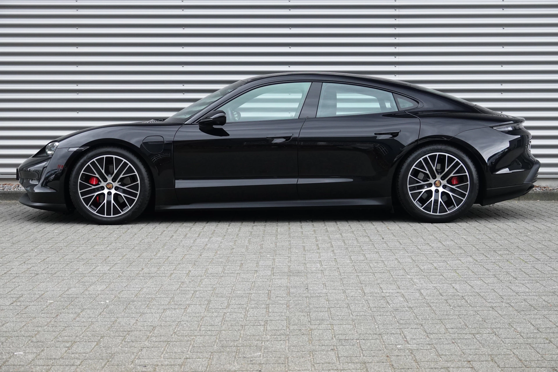 Hoofdafbeelding Porsche Taycan