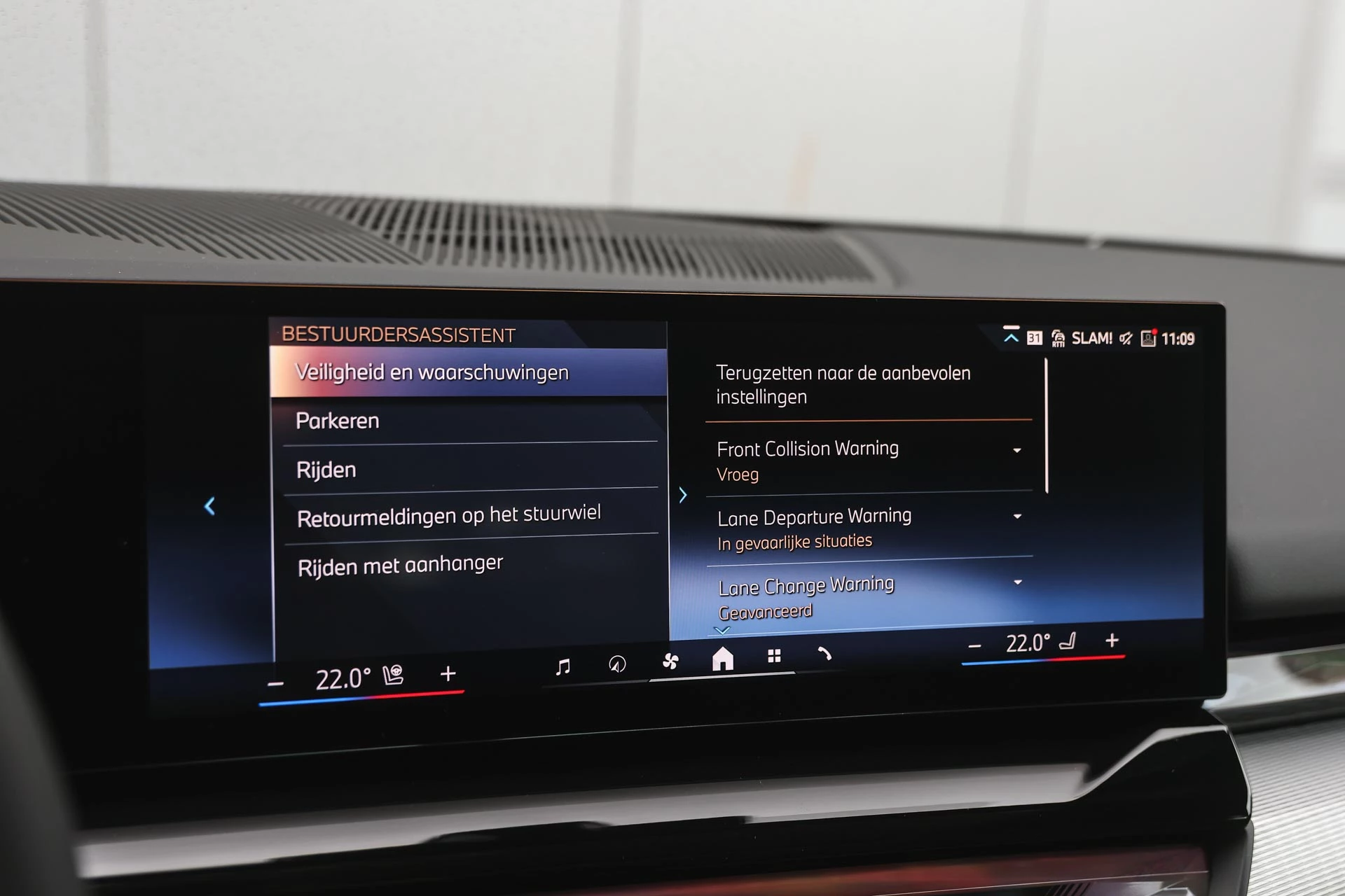 Hoofdafbeelding BMW i5