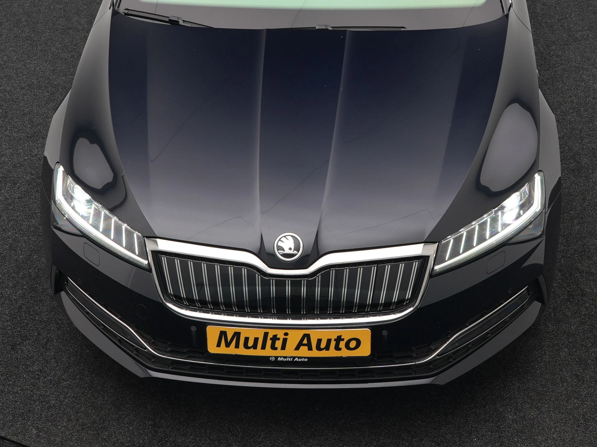 Hoofdafbeelding Škoda Superb