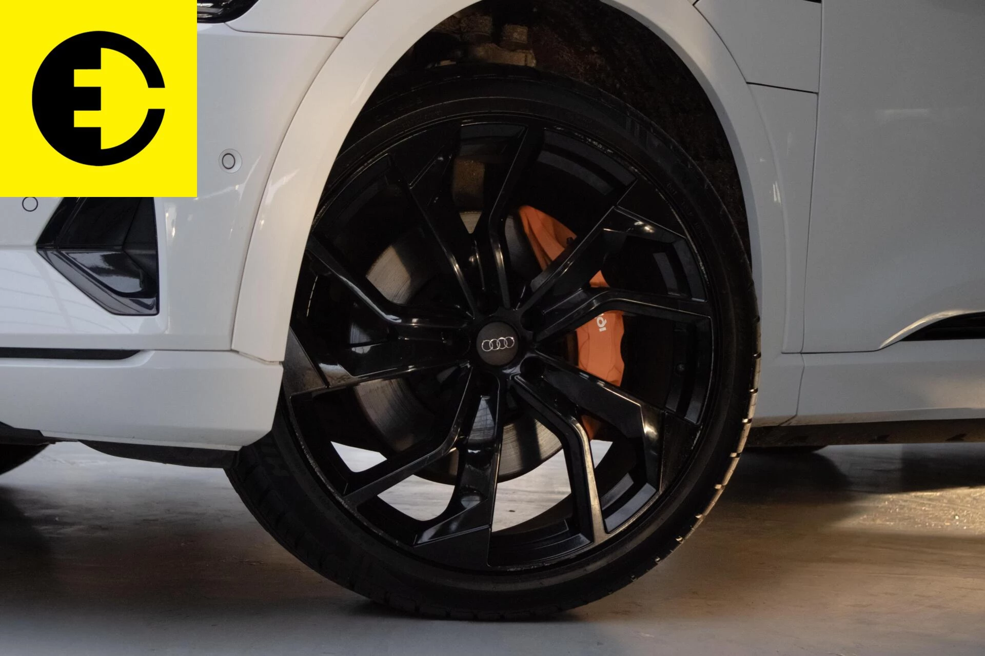 Hoofdafbeelding Audi e-tron