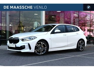 BMW 1 Serie 118i Executive M Sport Automaat / Trekhaak / Sportstoelen / Comfort Access / Achteruitrijcamera / Cruise Control / LED