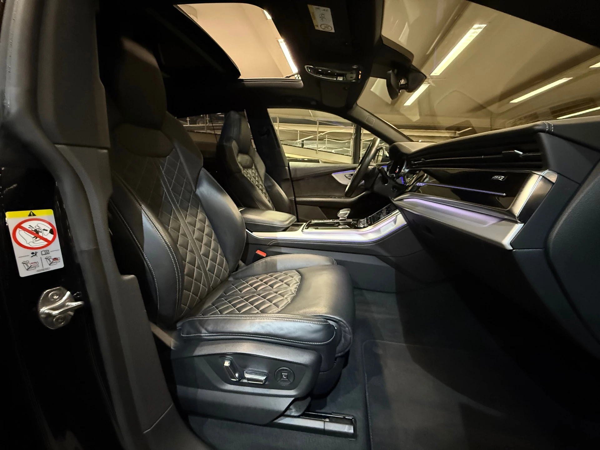 Hoofdafbeelding Audi Q8