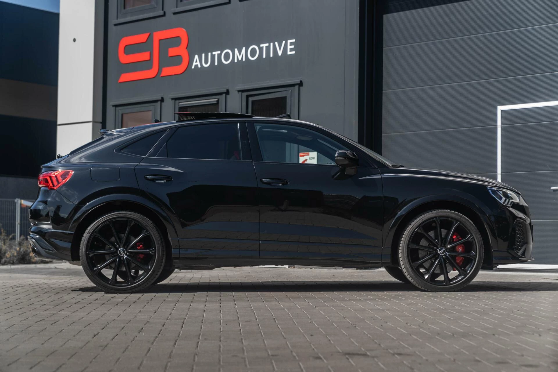 Hoofdafbeelding Audi RSQ3