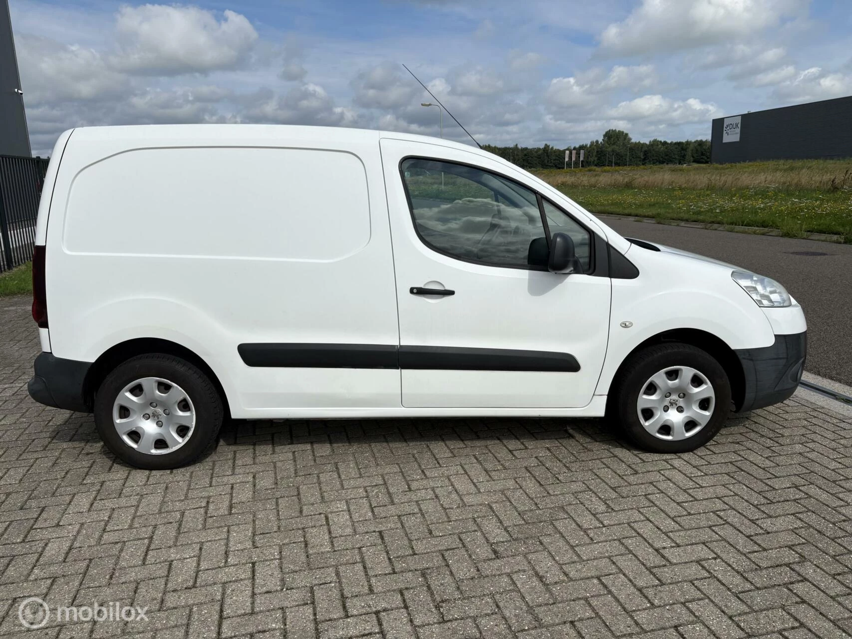 Hoofdafbeelding Peugeot Partner