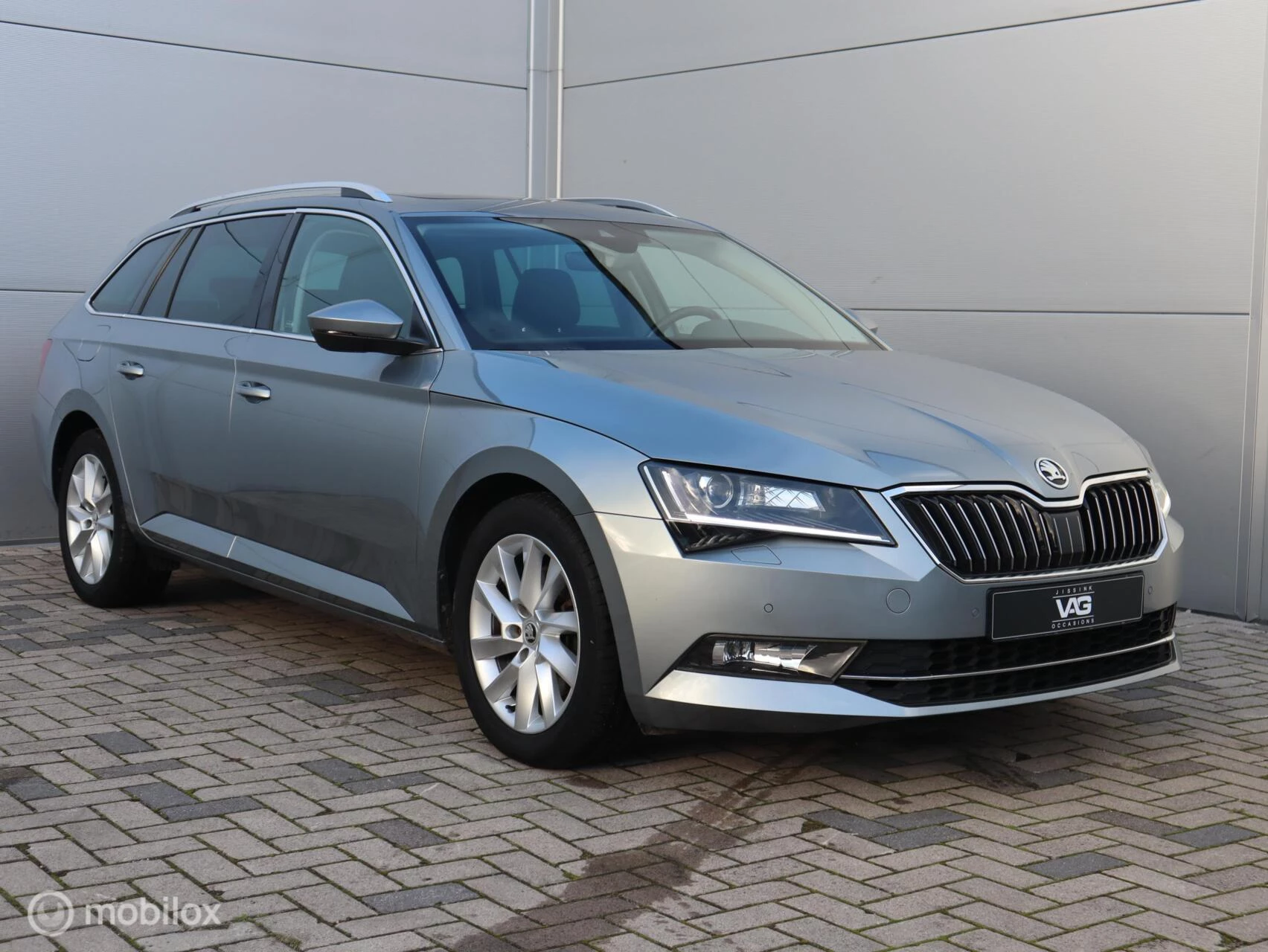 Hoofdafbeelding Škoda Superb