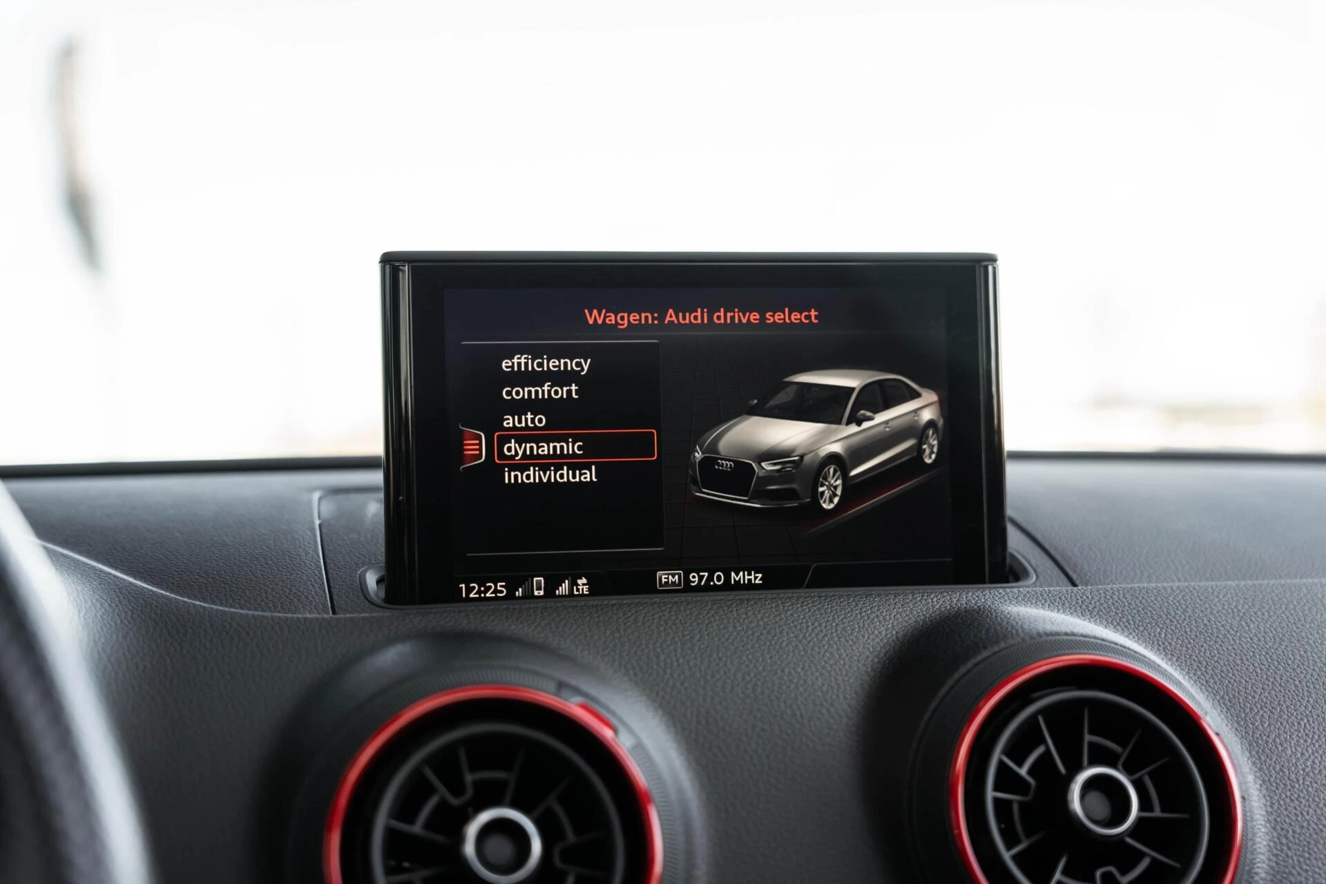 Hoofdafbeelding Audi S3