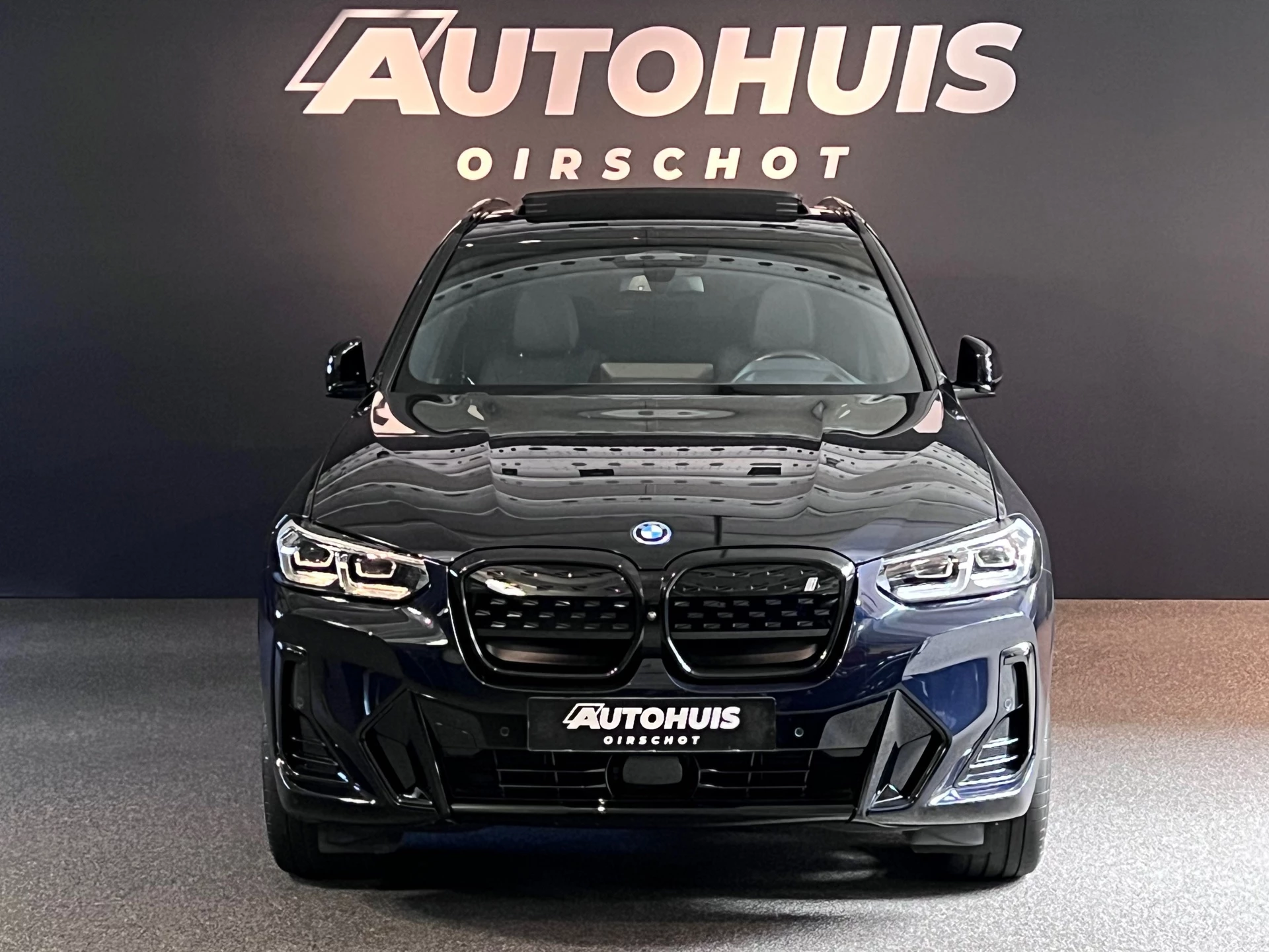 Hoofdafbeelding BMW iX3