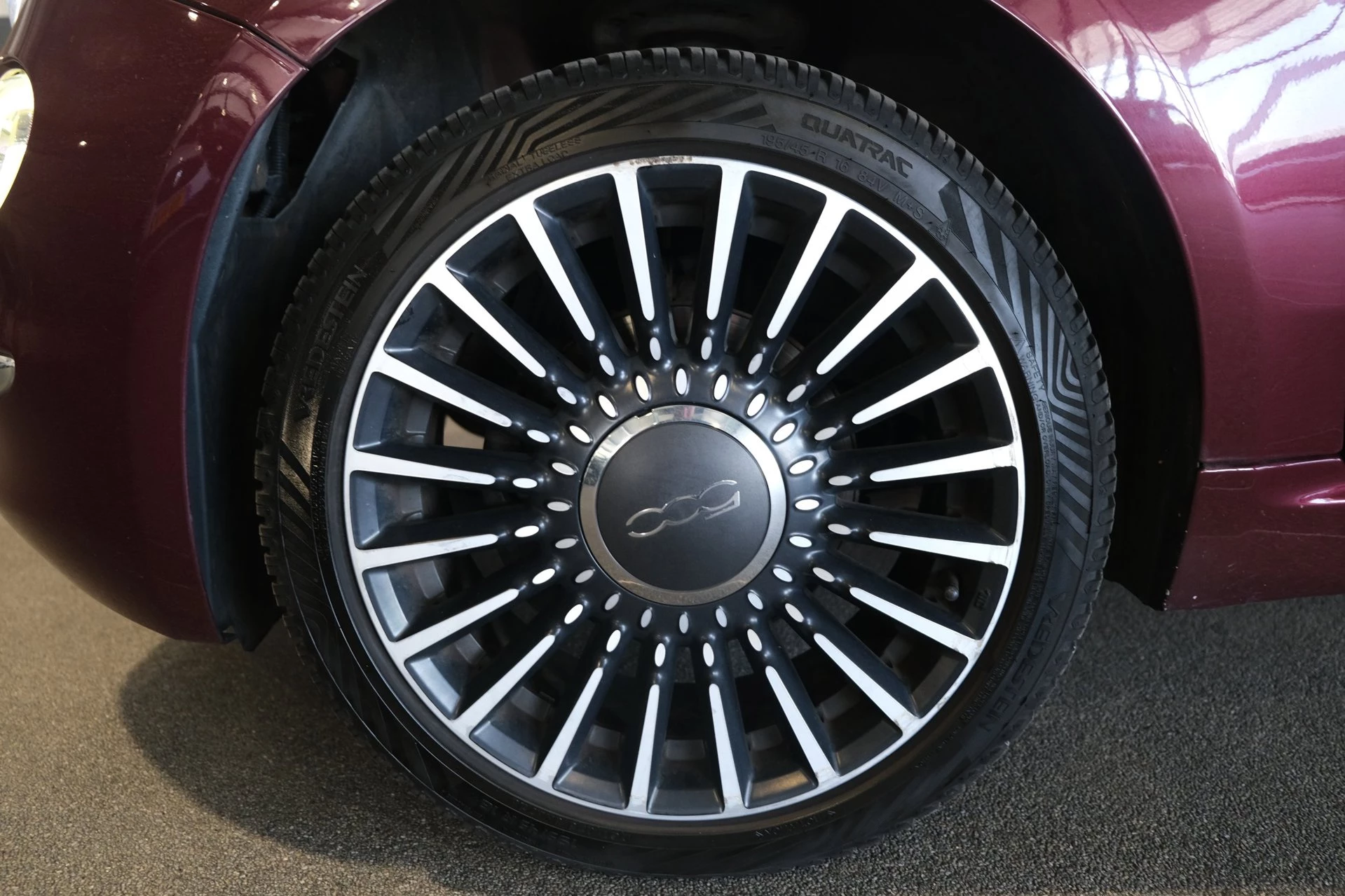 Hoofdafbeelding Fiat 500