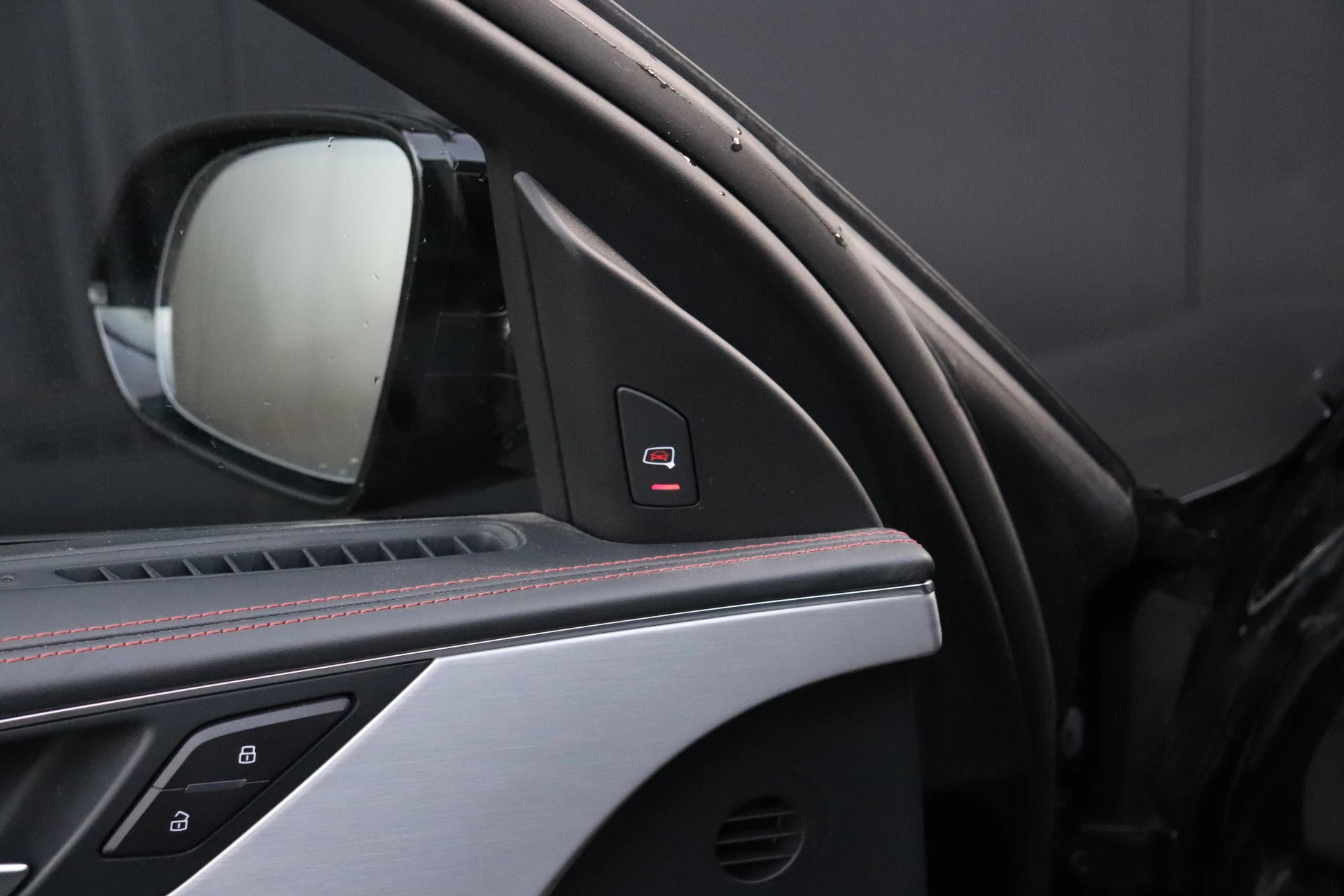 Hoofdafbeelding Audi A8