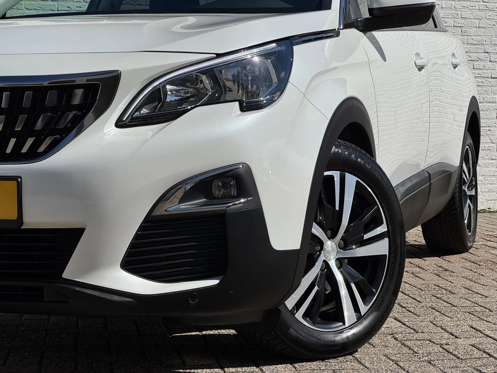 Hoofdafbeelding Peugeot 5008