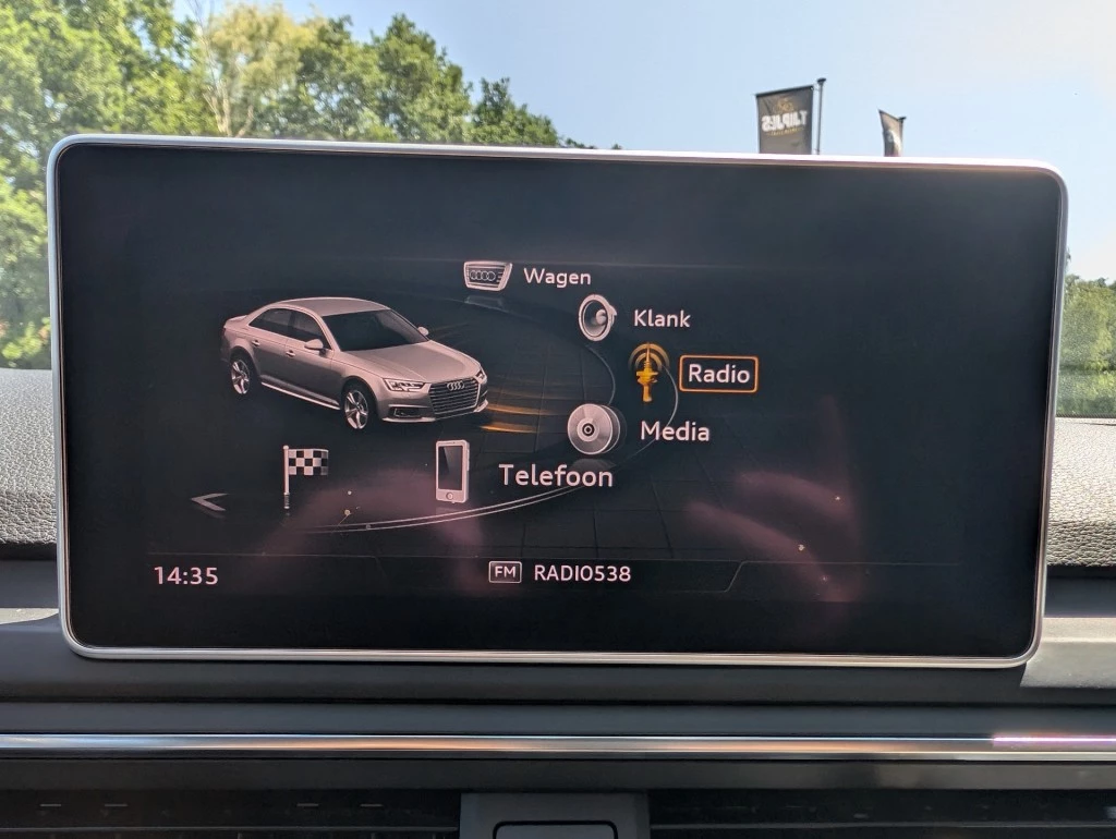 Hoofdafbeelding Audi A4