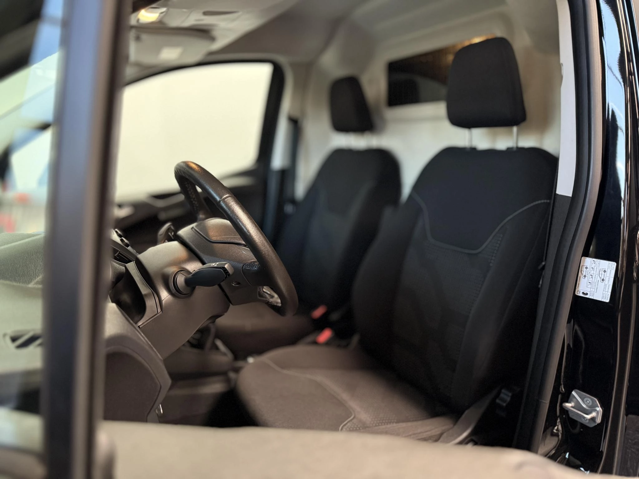 Hoofdafbeelding Ford Transit Courier