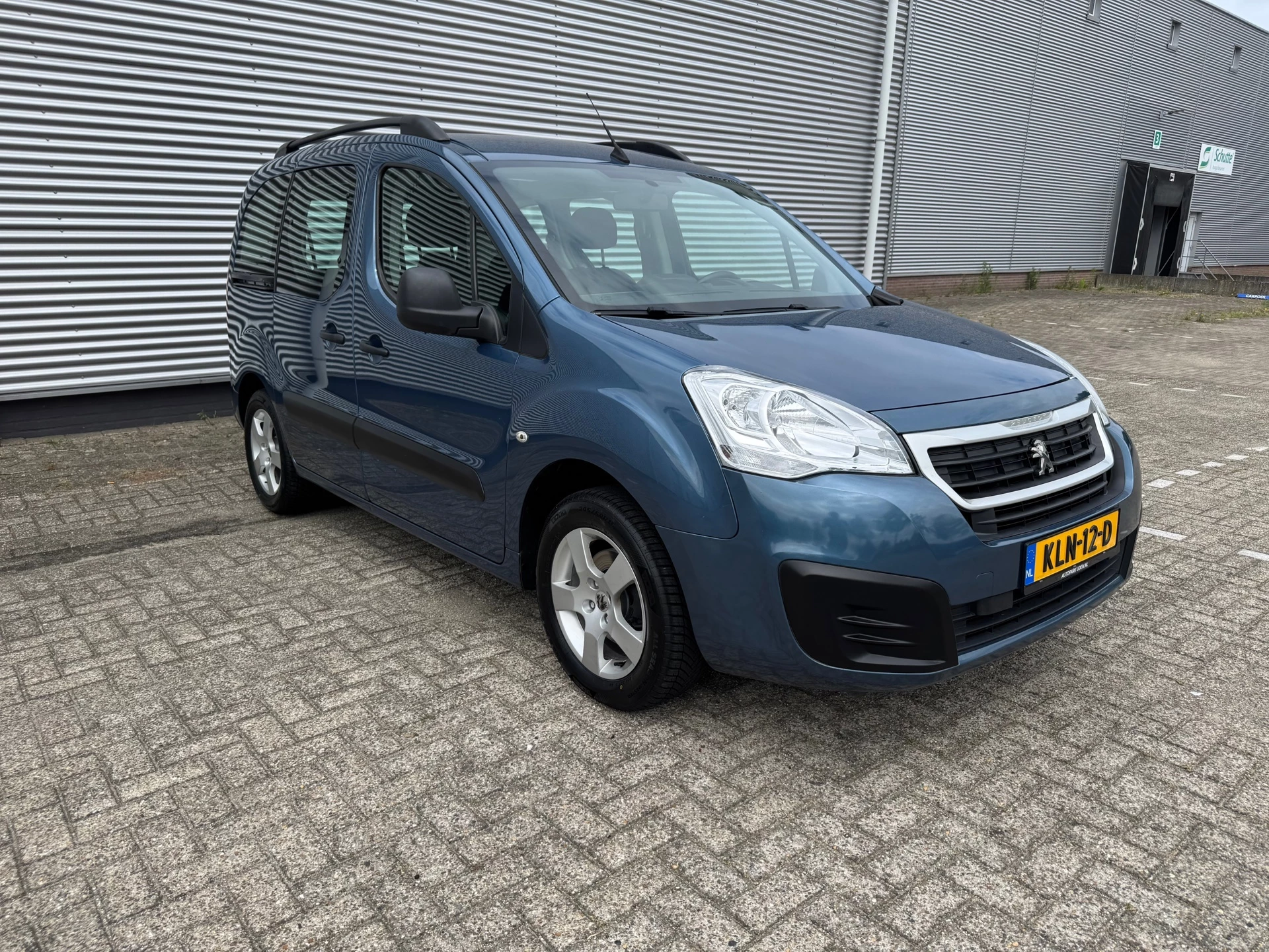 Hoofdafbeelding Peugeot Partner