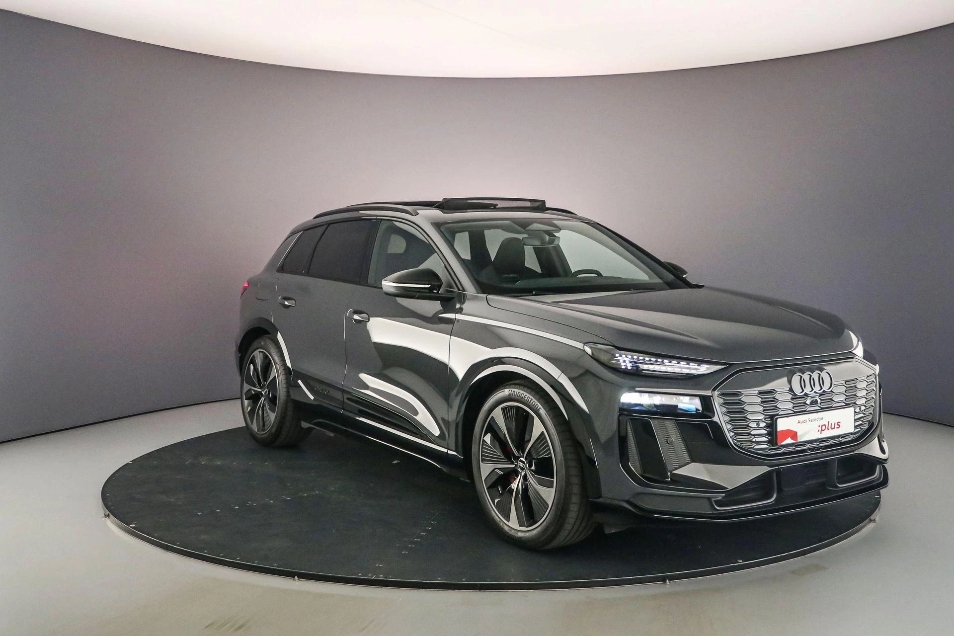 Hoofdafbeelding Audi Q6 e-tron