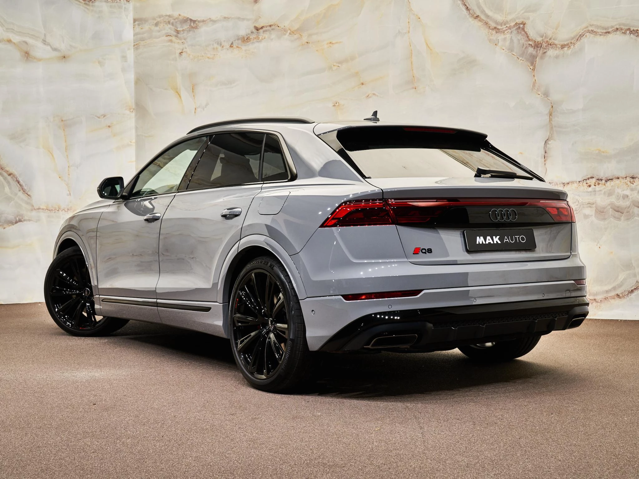 Hoofdafbeelding Audi Q8