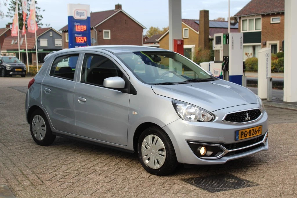 Hoofdafbeelding Mitsubishi Space Star