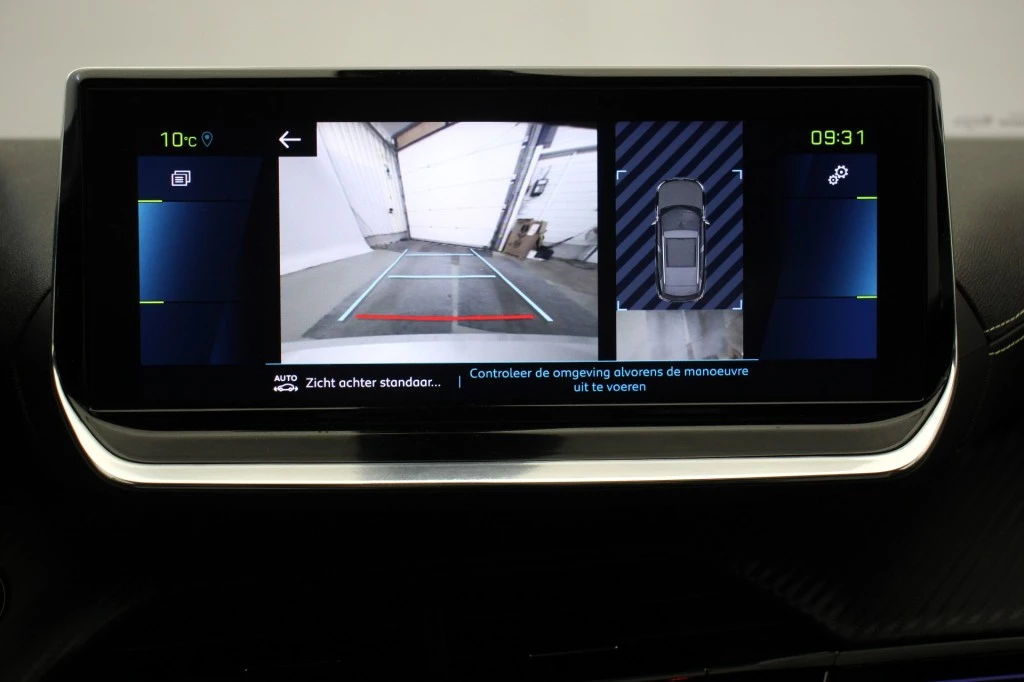 Hoofdafbeelding Peugeot e-2008