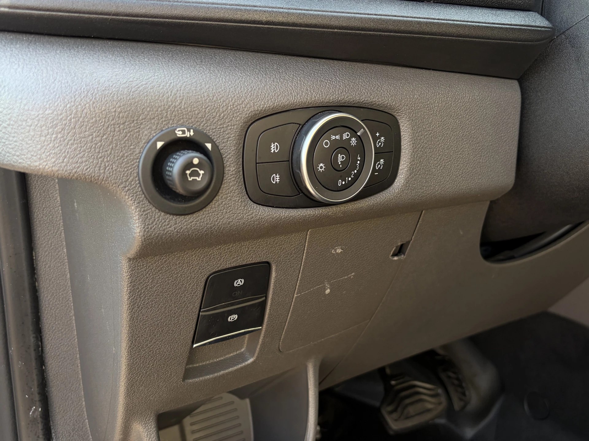 Hoofdafbeelding Ford E-Transit