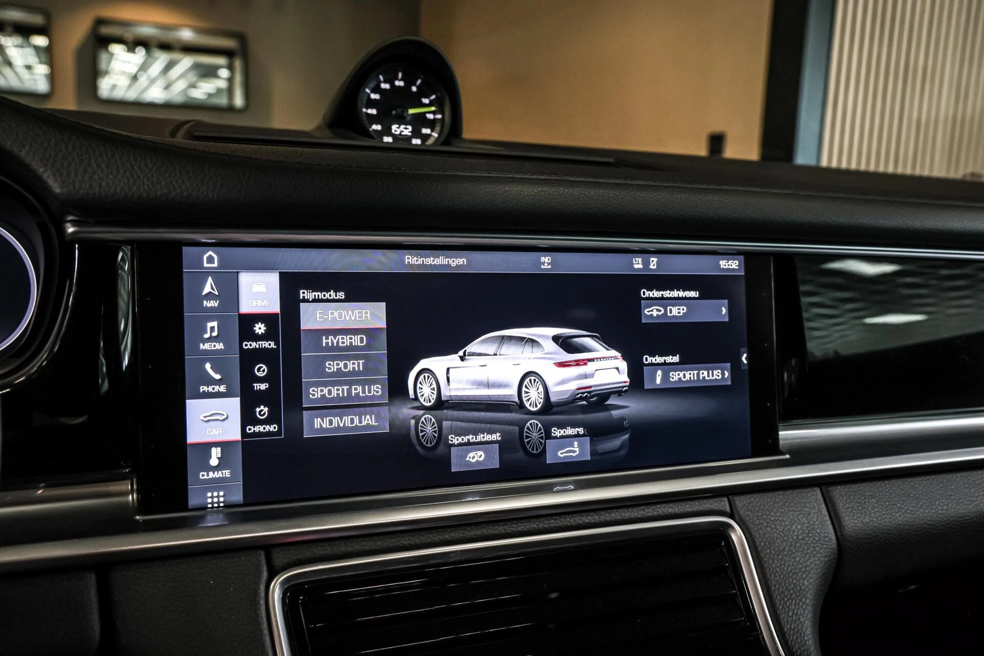 Hoofdafbeelding Porsche Panamera