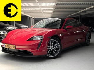 Hoofdafbeelding Porsche Taycan Porsche Taycan 4S 79 kWh | Sport chrono | Pano dak | Luchtvering