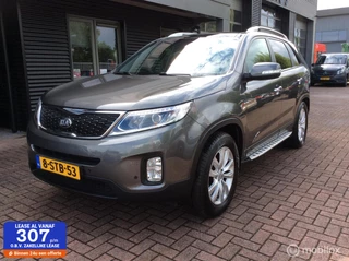 Hoofdafbeelding Kia Sorento Kia Sorento 2.4 GDi Automaat Plus Pack 7p.Panorama Trekh Nap