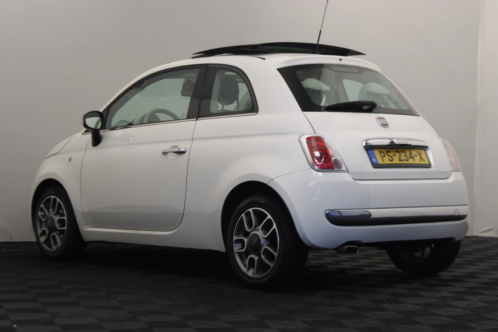 Hoofdafbeelding Fiat 500