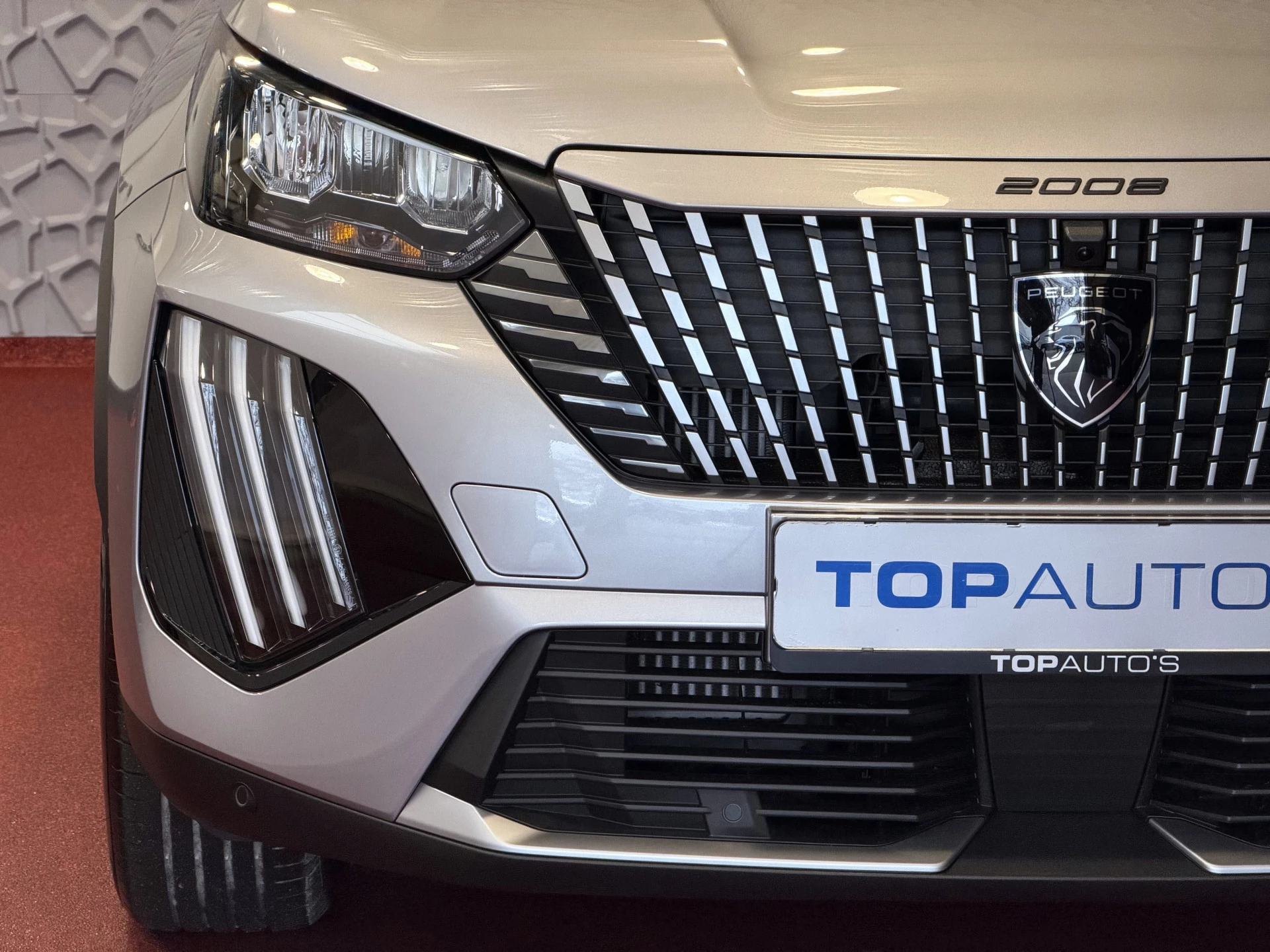 Hoofdafbeelding Peugeot 2008